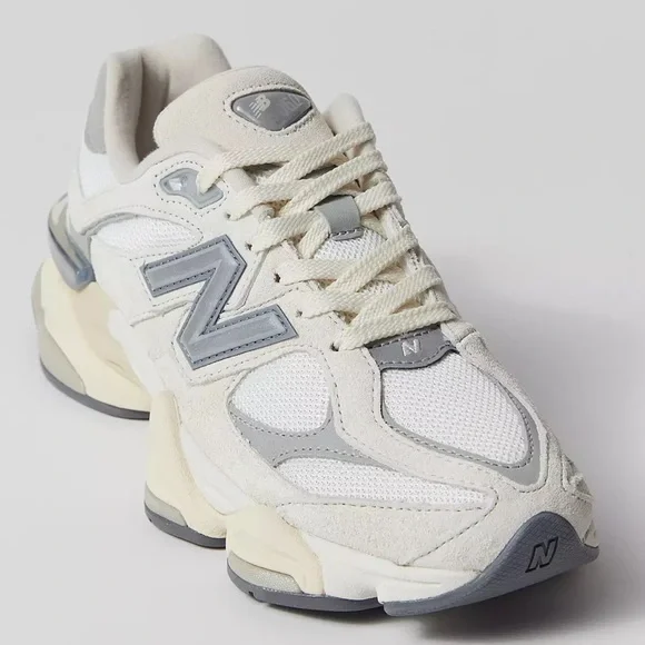 New Balance 9060 - Picture 1 of 10